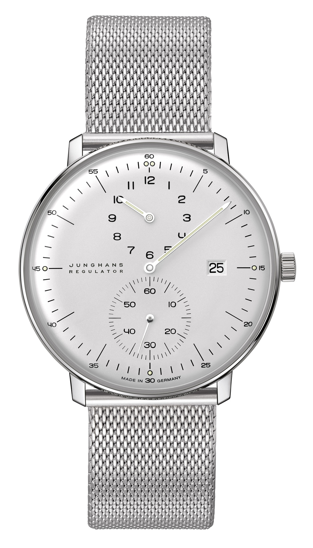 Eine silberne Junghans Armbanduhr mit feinem Mesh Armband und klarem Zifferblatt